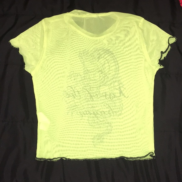 ⭐️Crop Top⭐️ - Picture 4 of 5